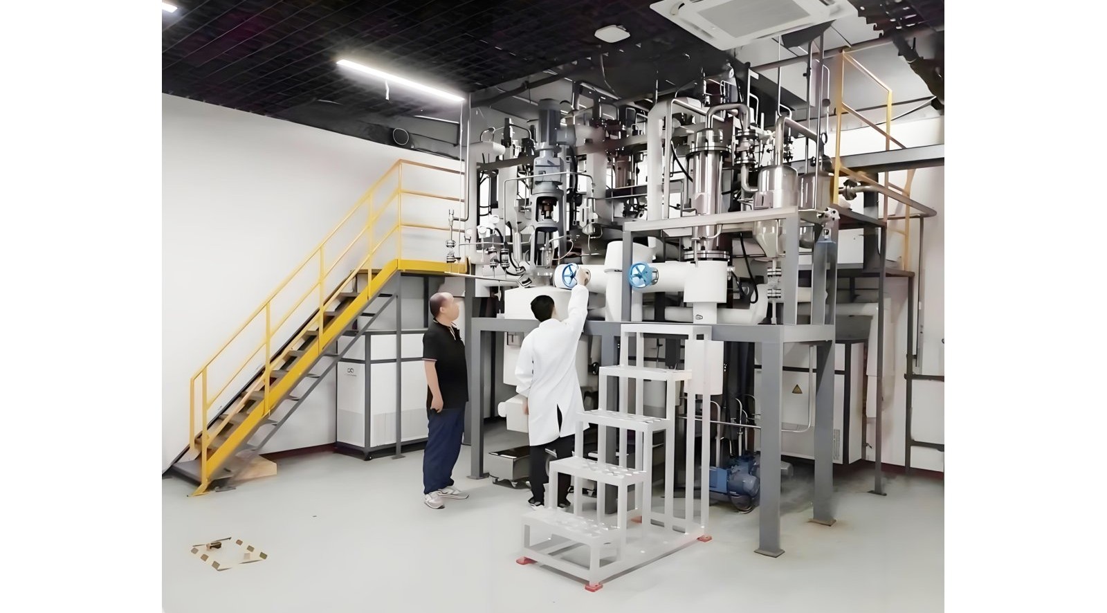 Multi-Functional Polymerization Pilot Plant